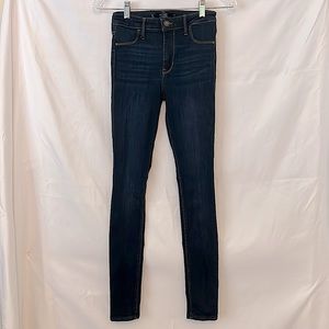 Hollister Women’s High-Rise Jegging